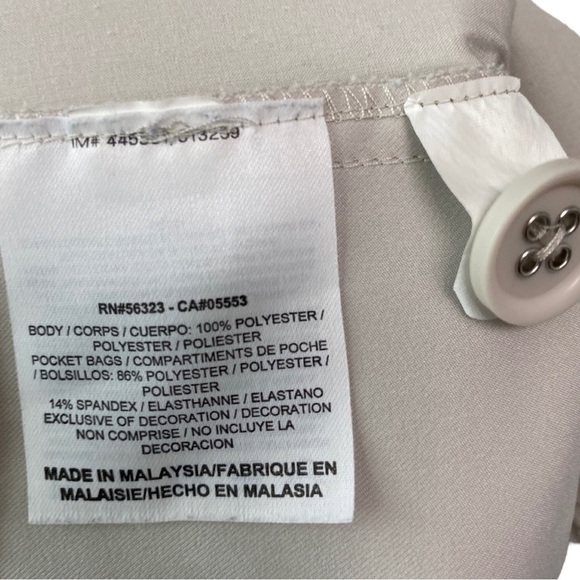 Nike Golf Women’s Dri-Fit Khaki Mid-Rise Shorts Size 10 - Picture 7 of 8